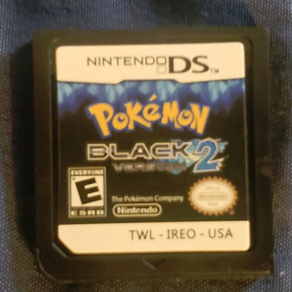 Pokemon Black 2 Video Game Nintendo DS